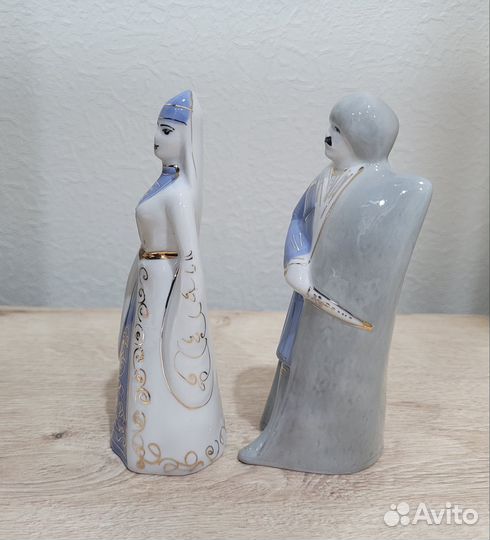 Парные фарфоровые статуэтки, Кисловодск