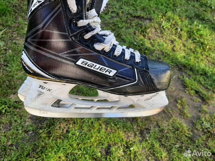 Шлем хок.дет.Reebok, коньки, шорты