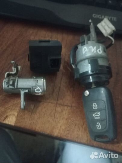 Замок зажигания Киа Рио 3