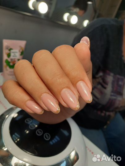 Маникюр, укрепление, наращивание ногтей