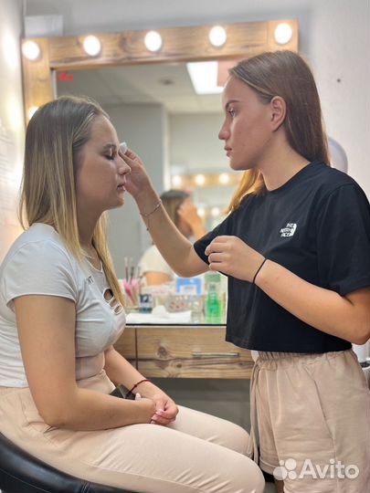 Обучение окрашиванию бровей, курсы бровиста