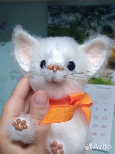 Котёнок игрушка крючком