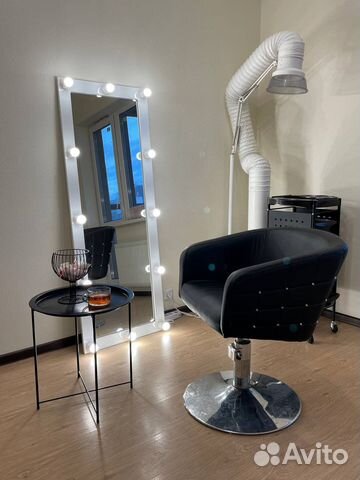 Кератиновое выпрямление волос