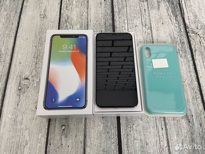 iPhone X 64 gb gray A1384