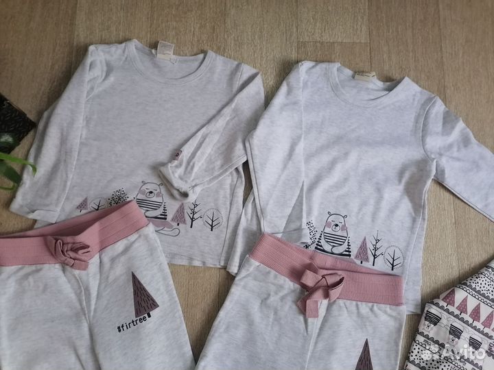 Бронь Комплект одежды для девочки 92