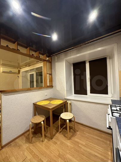 2-к. квартира, 43 м², 3/5 эт.