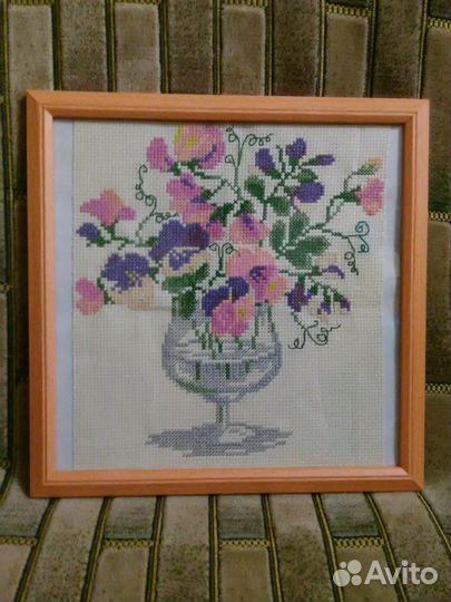 Вышивка крестиком метрик, имён, картин