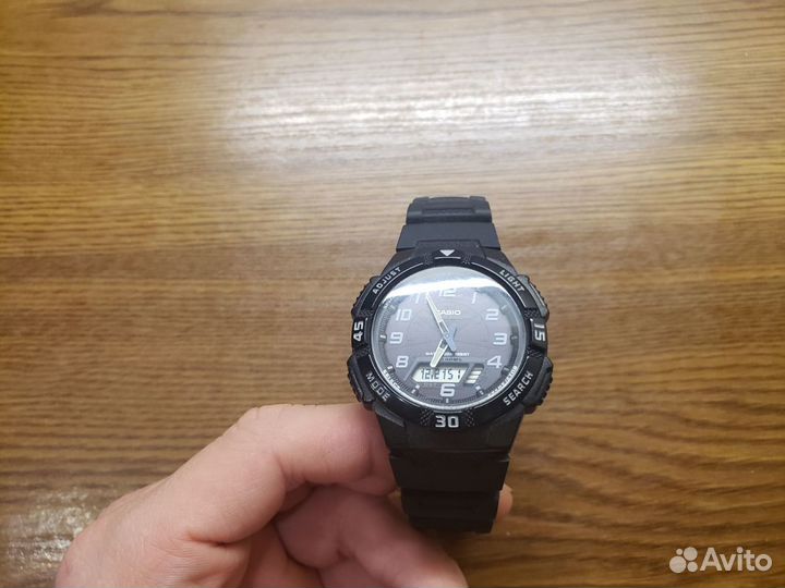 Часы Casio AQ-S800W-1B