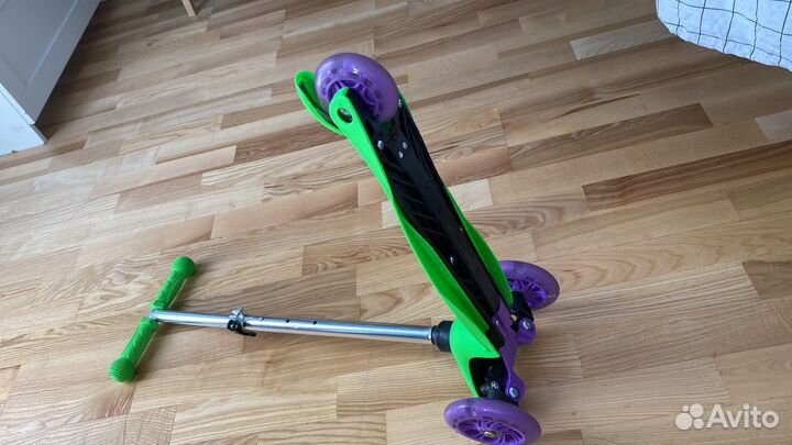 Самокат детский новый