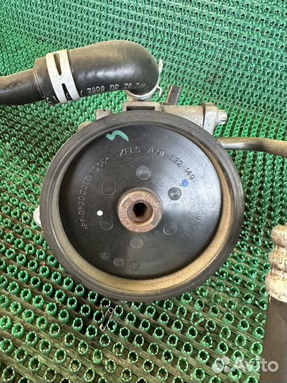 Гидроусилитель на мерседес w212