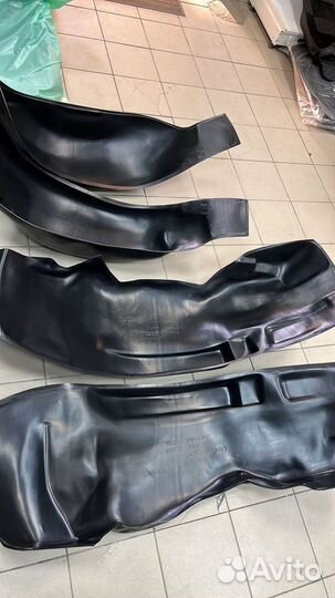 Land Cruiser 100/Lexus LX470 Подкрылки штат K8NY4