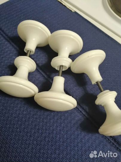 Дверные ручки. Новые