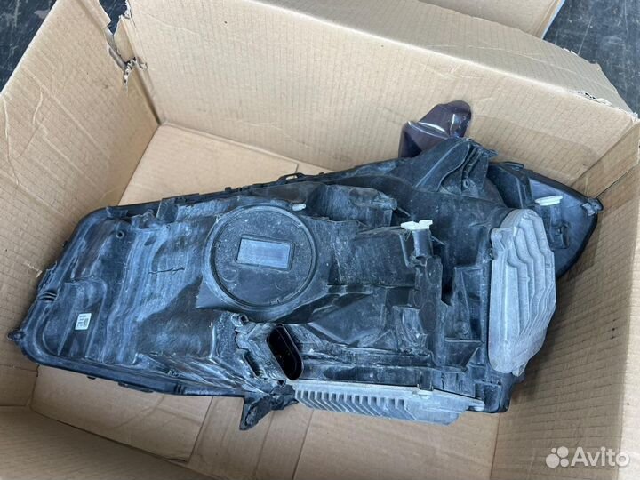 Фара правая Mercedes W176