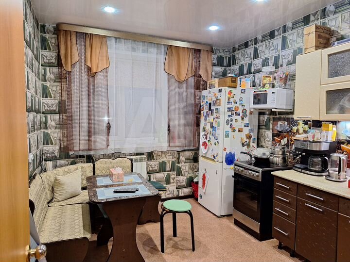 2-к. квартира, 56 м², 2/5 эт.