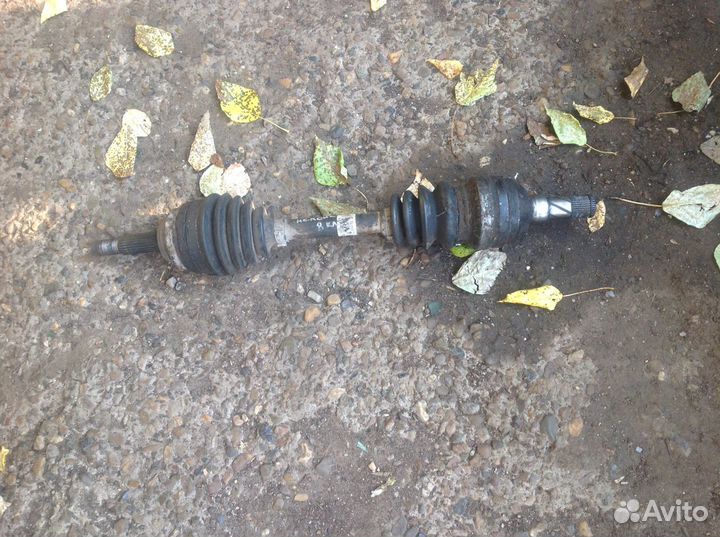 Привод левый левый Нексия 16кл 8кл Ланос