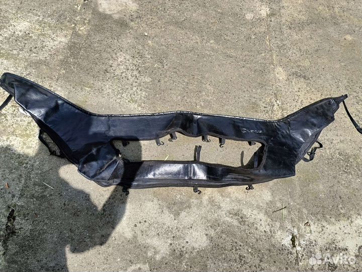 Дефлектор капота из кожи на Lexus RX 2