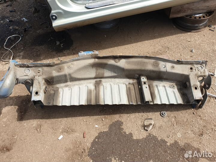 Задняя панель vw caddy 3 кади кадди грузовой фурго