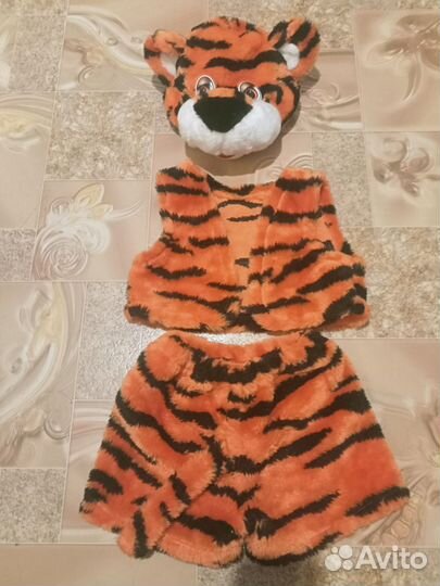 Детский костюм для праздника