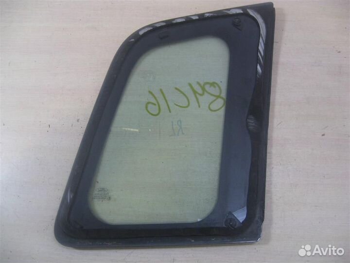 Стекло багажника левое Ford Fusion (CBK) 2006