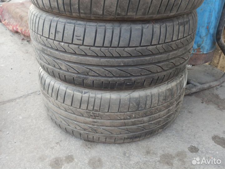 Bridgestone Potenza RE050A II 215/50 R17 91V