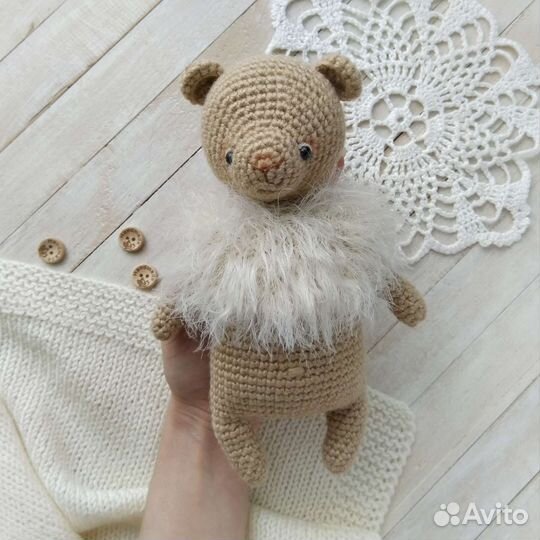 Игрушка ручной работы Мишка, связан крючком
