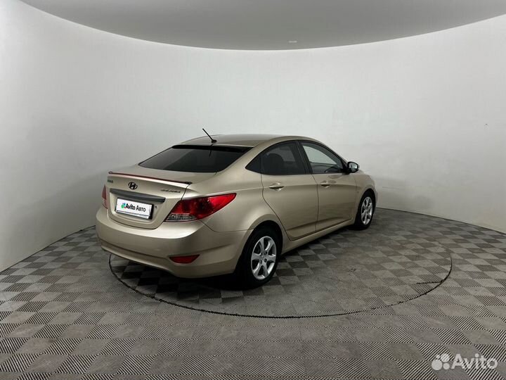 Hyundai Solaris 1.6 МТ, 2013, 185 339 км