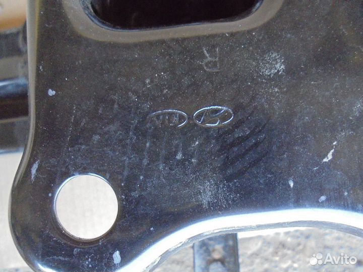 Усилитель переднего бампера KIA Sportage 4 QL