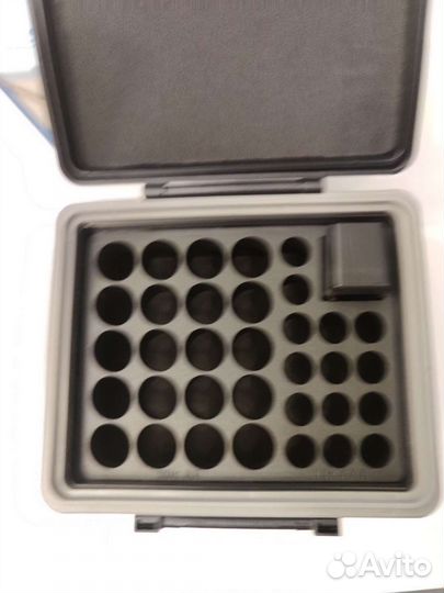 Органайзер для батареек с тестером