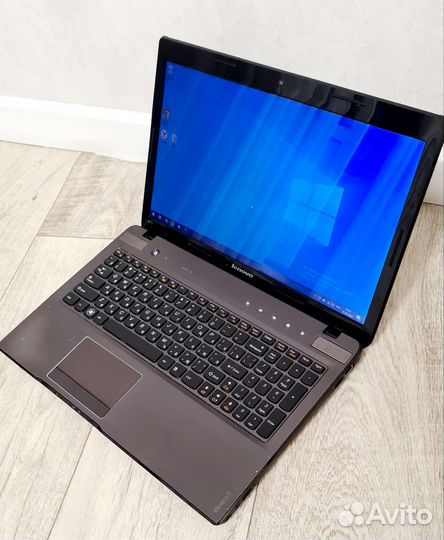 Ноутбук Lenovo, i5, Nvidia 2Гб, SSD240