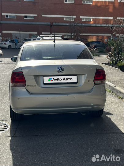 Volkswagen Polo 1.6 AT, 2012, 112 000 км