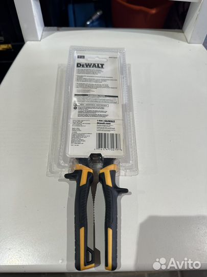 Ножницы по металлу Dewalt прямые. dwht70279