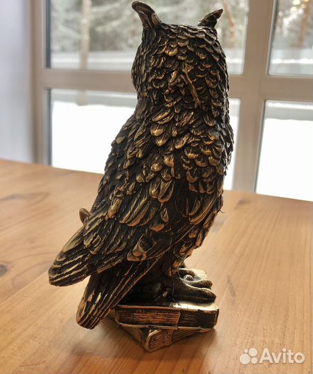 Бронзовая статуэтка «Сова на книгах»