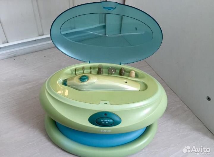 Маникюрный набор с UV лампой