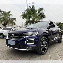 Volkswagen T-Roc 1.5 AMT, 2021, 36 000 км, с пробегом, цена 1 759 000 руб.