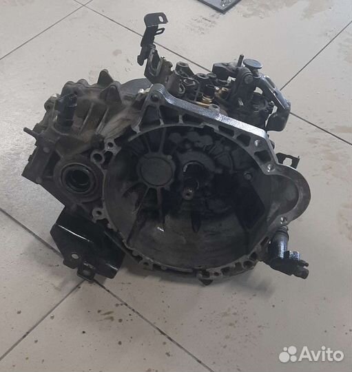 Hyundai Solaris МКПП-5 ступ