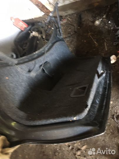 Ауди а4 б5 крышка багажника