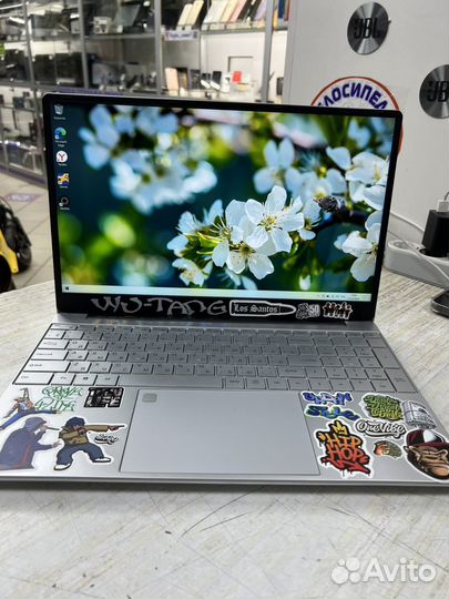 Ноутбук Azerty