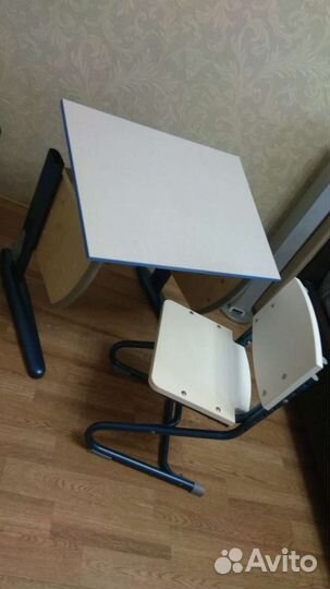 Письменный стол парта