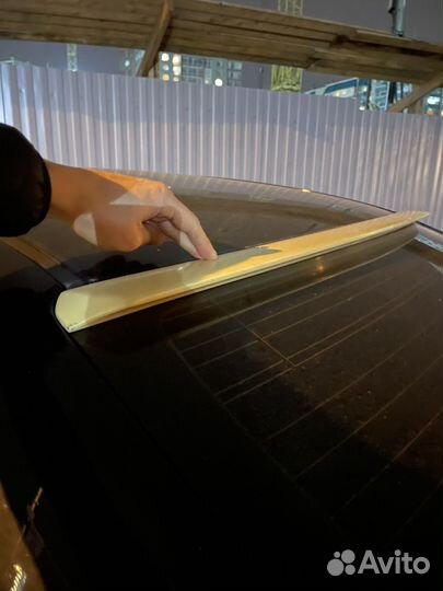 Козырек спойлер на заднее стекло corolla 180