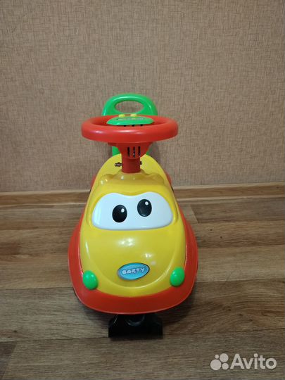 Детская машинка