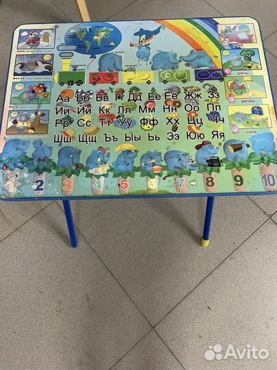Детский столик 