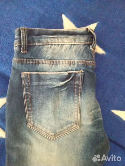 Джинсы новые