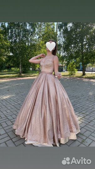 Платье