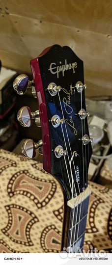 Электрогитара epiphone les Paul studio