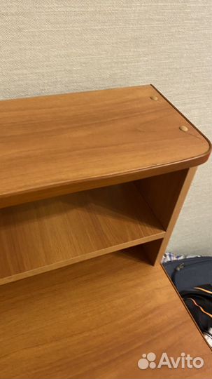Письменный стол для школьника бу