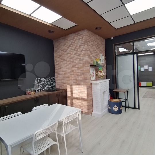 Свободного назначения, 193 м²