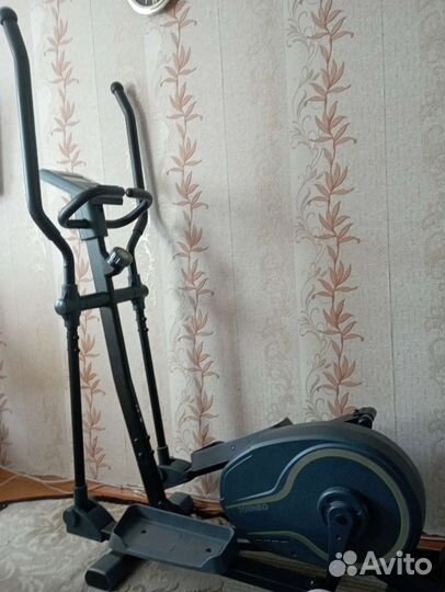 Эллиптический тренажер