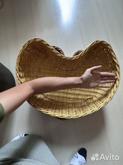 Корзина для фотосессии соломенная