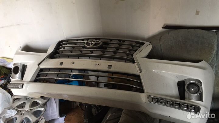 Бампер от тайоты крузак