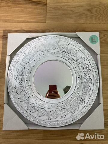 Зеркало настенное новое в стиле IKEA